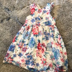 Girls dress